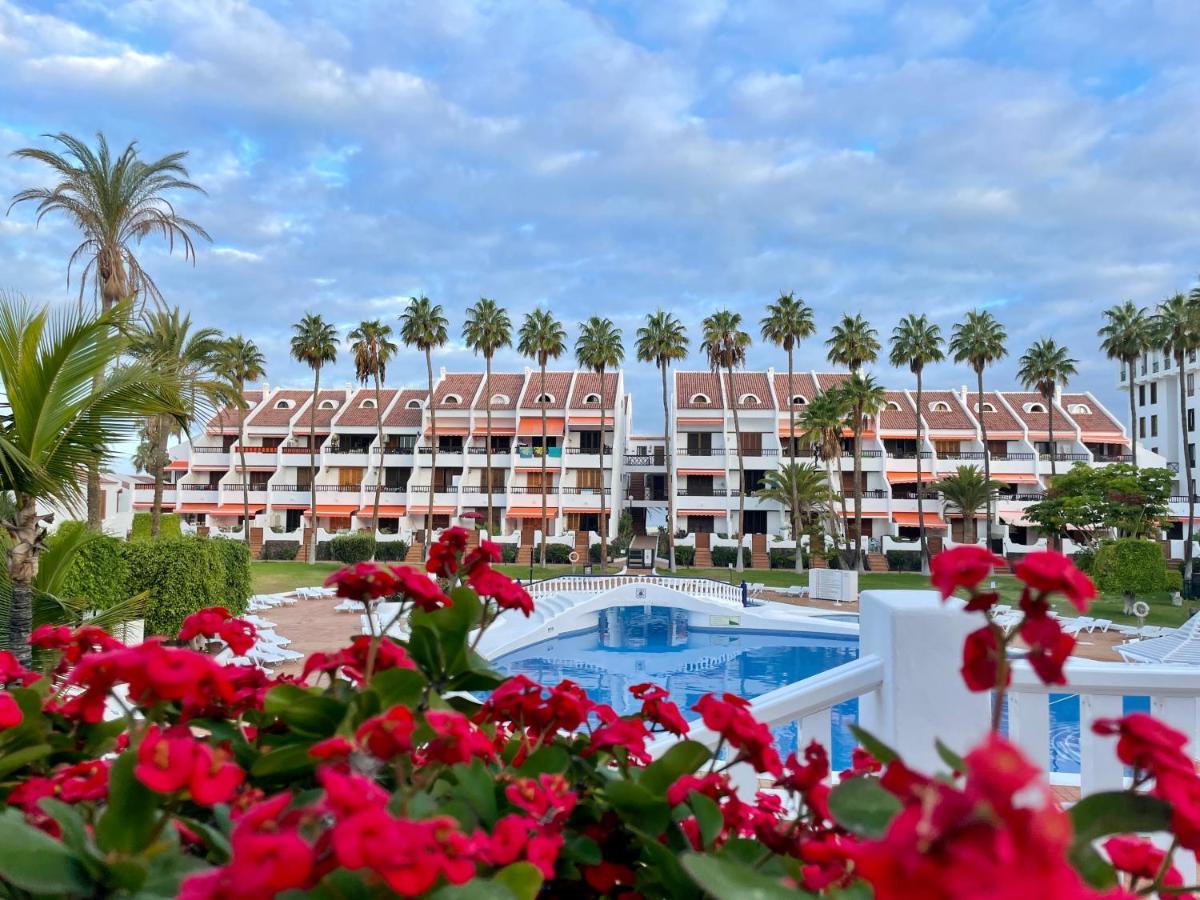 Sunny 2-Bedroom Apartment In Parque Santiago II Playa de las Américas Buitenkant foto