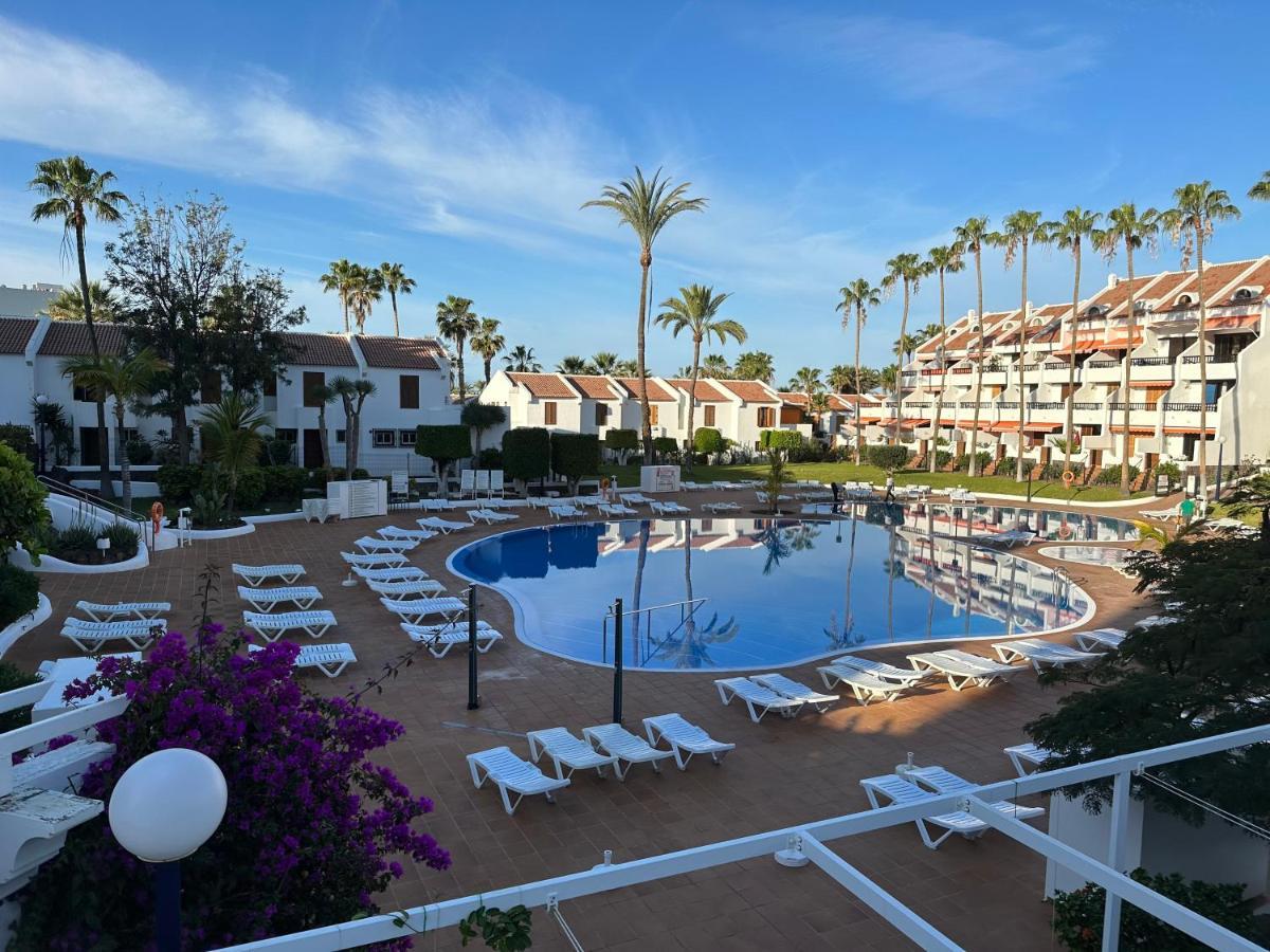 Sunny 2-Bedroom Apartment In Parque Santiago II Playa de las Américas Buitenkant foto